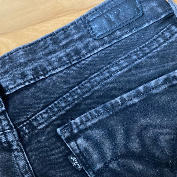 Levi’s mid rise skinny - Picture 4 of 5